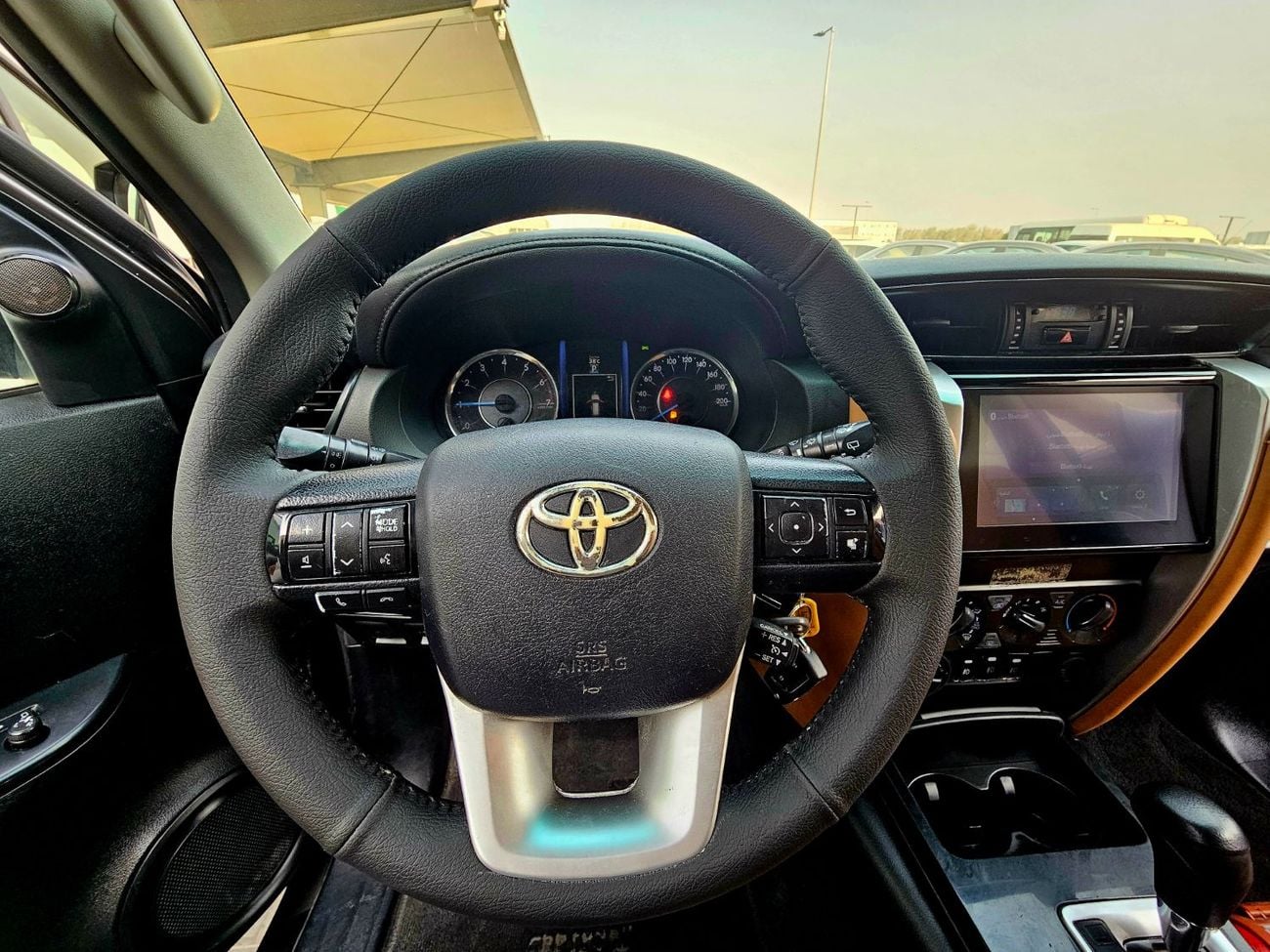 تويوتا فورتونر EXR / NEW SHAPE / V4 2.7L / LEATHER DVD / LOW MILEAGE