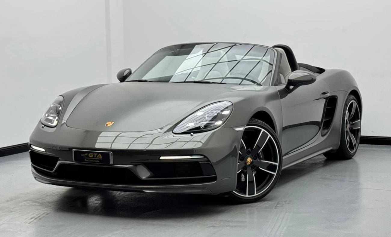 Porsche 718 Boxster Std 2.0L A/T 2025 Porsche 718 Boxster, 2030 Porsche Warranty and Service Pack, Porsche Service Histo