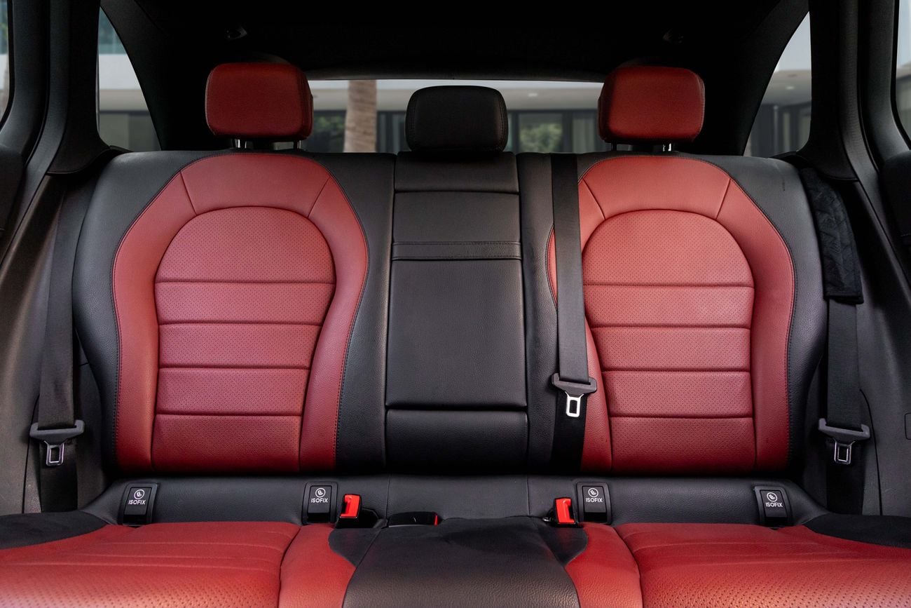Mercedes Benz GLC 300 GLC 200 AMG 4MATIC GLC 200 AMG | 2,644 P.M | 0% Downpayment | UNDER WARRANTY!