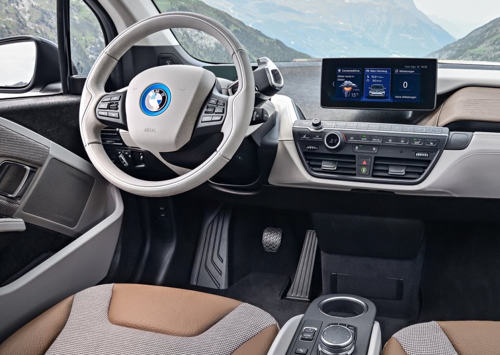 BMW i3 interior - Cockpit