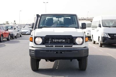 Toyota Land Cruiser Pickup 70