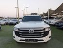 Toyota Land Cruiser GXR 4.0L Toyota land Cruiser 2023 GXR V6 4.0L clean car without accident without paint available in