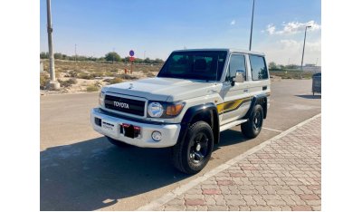 Toyota Land Cruiser Hard Top