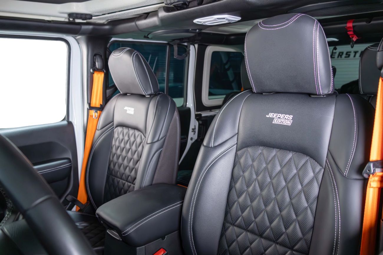 Jeep Wrangler Sport 3.6L A/T (5 Seater) GCC-Jeepers Edition-Upgraded-FSH-Al Futtaim Warranty and Service Contract