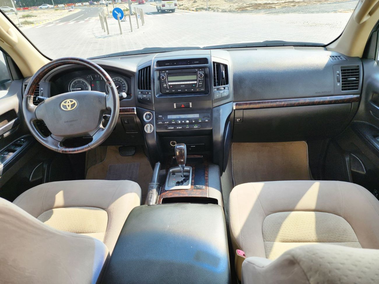 تويوتا لاند كروزر GX.R V6