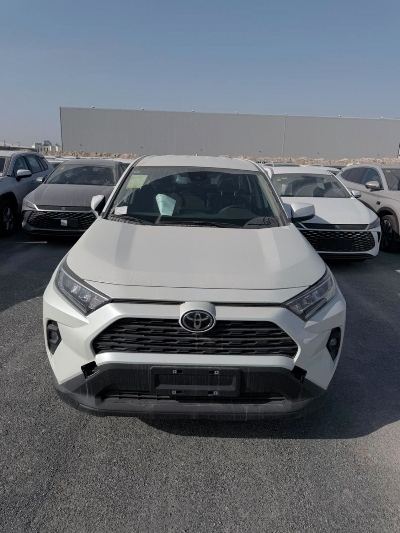 تويوتا راف ٤ LE 2.0L Basic Petrol | 2025