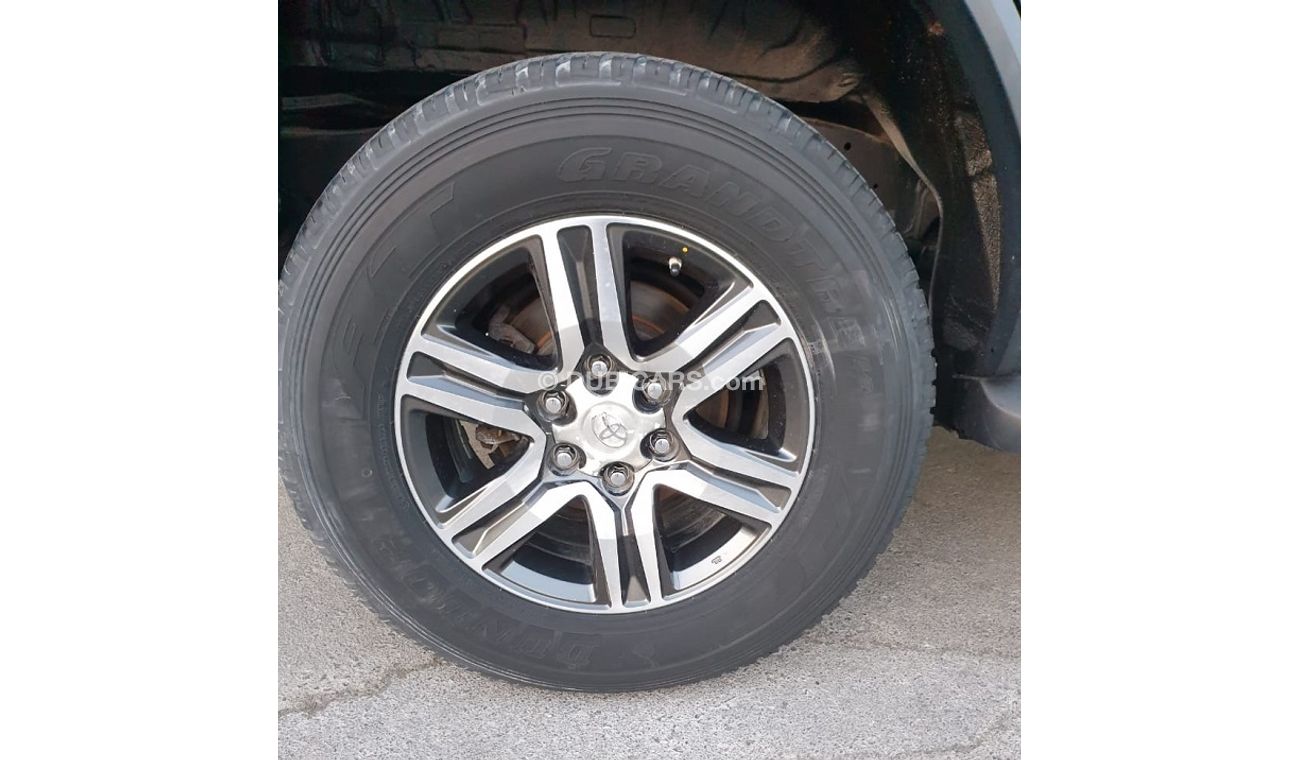 تويوتا فورتونر FULL OPTION LEATHER ANDROID DVD CAMERA