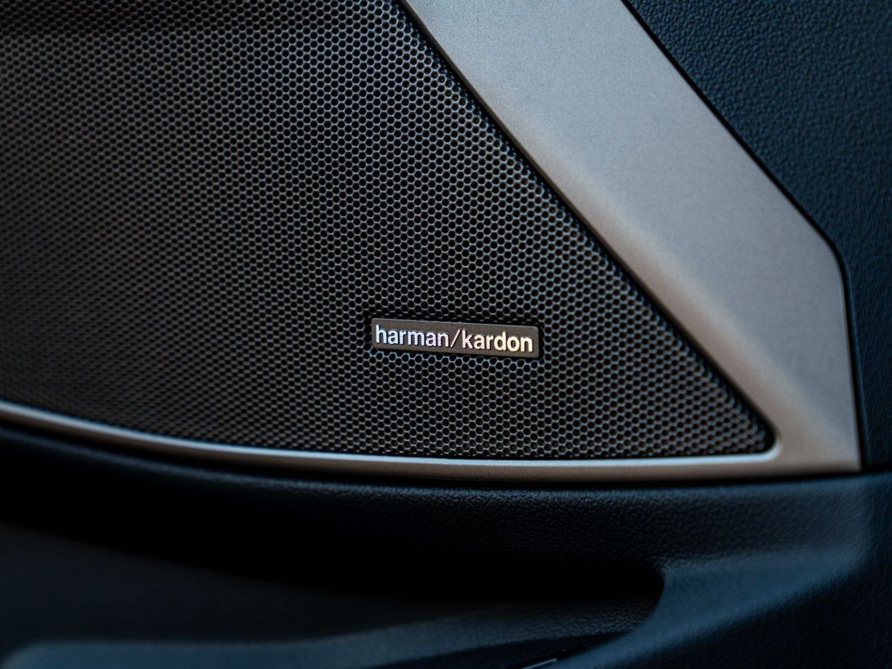 بي أم دبليو M3 Competition 3.0L