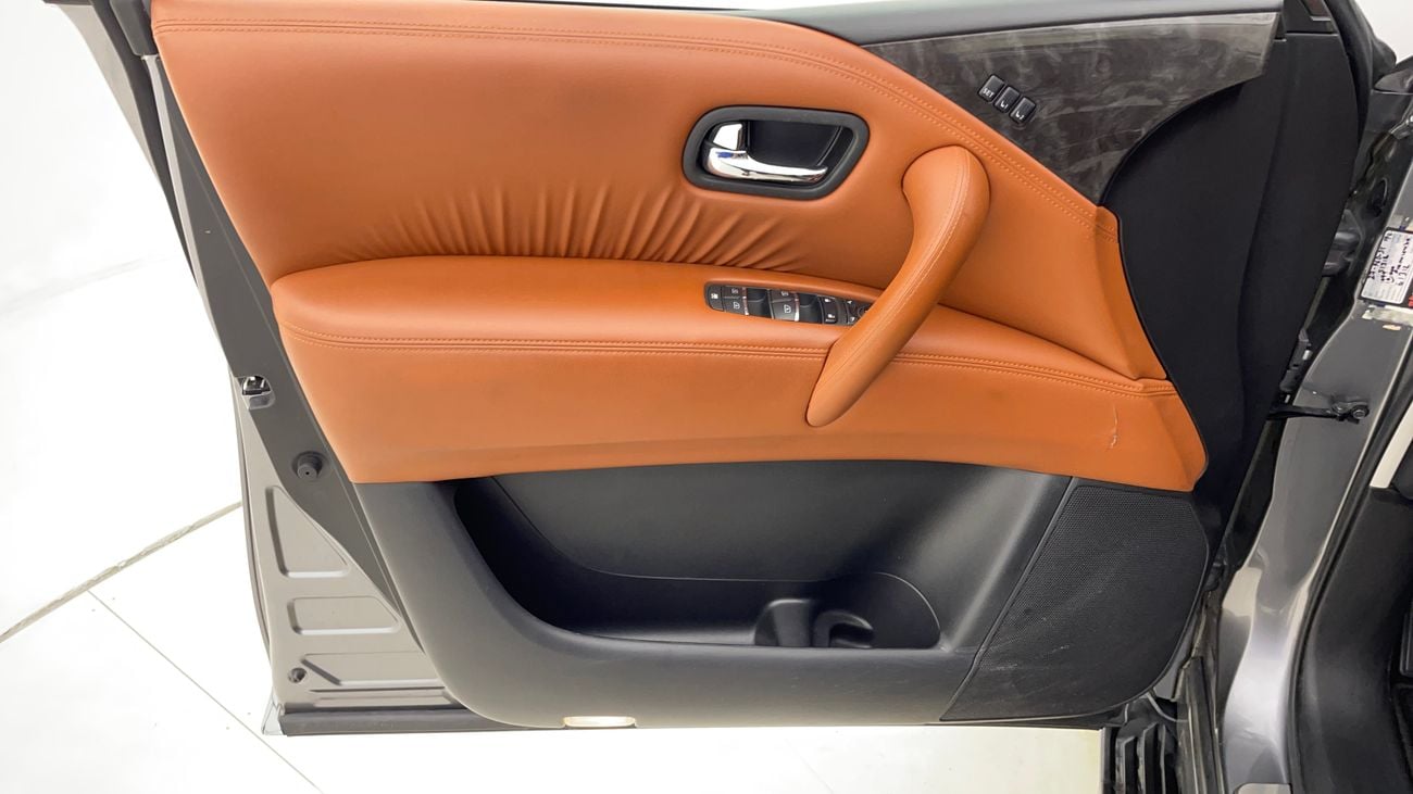 نيسان باترول LE PLATINUM 5.6 | بدون دفعة مقدمة | اختبار القيادة في المنزل