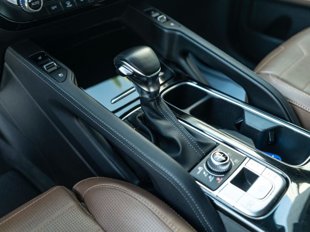 كيا تيلورايد 3.8L V6