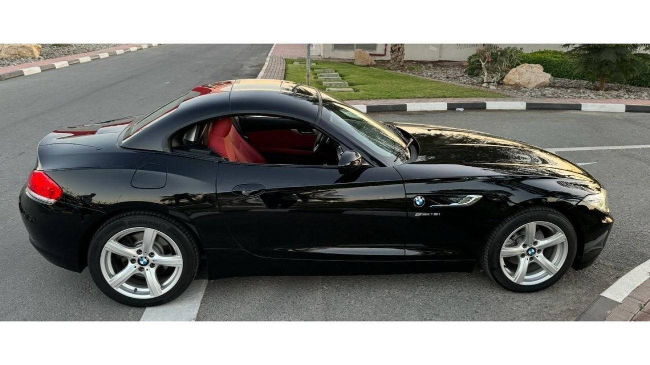 بي أم دبليو Z4 sDrive 18i