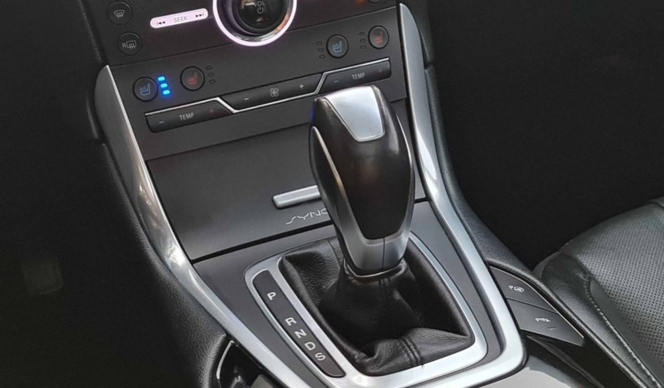 Ford Edge Titanium 3.5L V6 Full Option GCC Perfect Condition