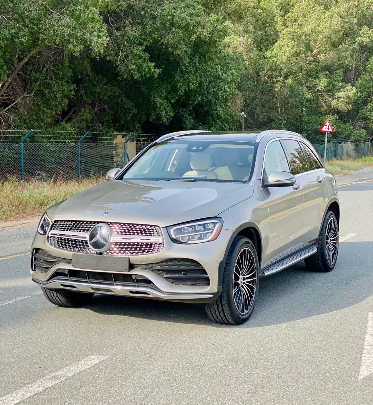 Mercedes-Benz GLC 300 AMG 2.0L