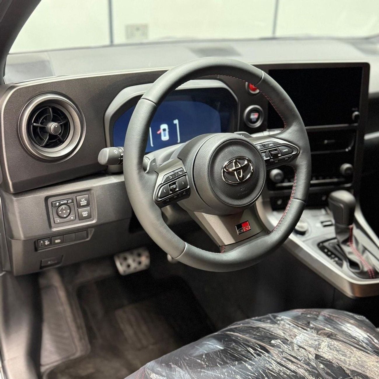 تويوتا يارس Toyota Yaris GR 2026 مواصفات خليجية