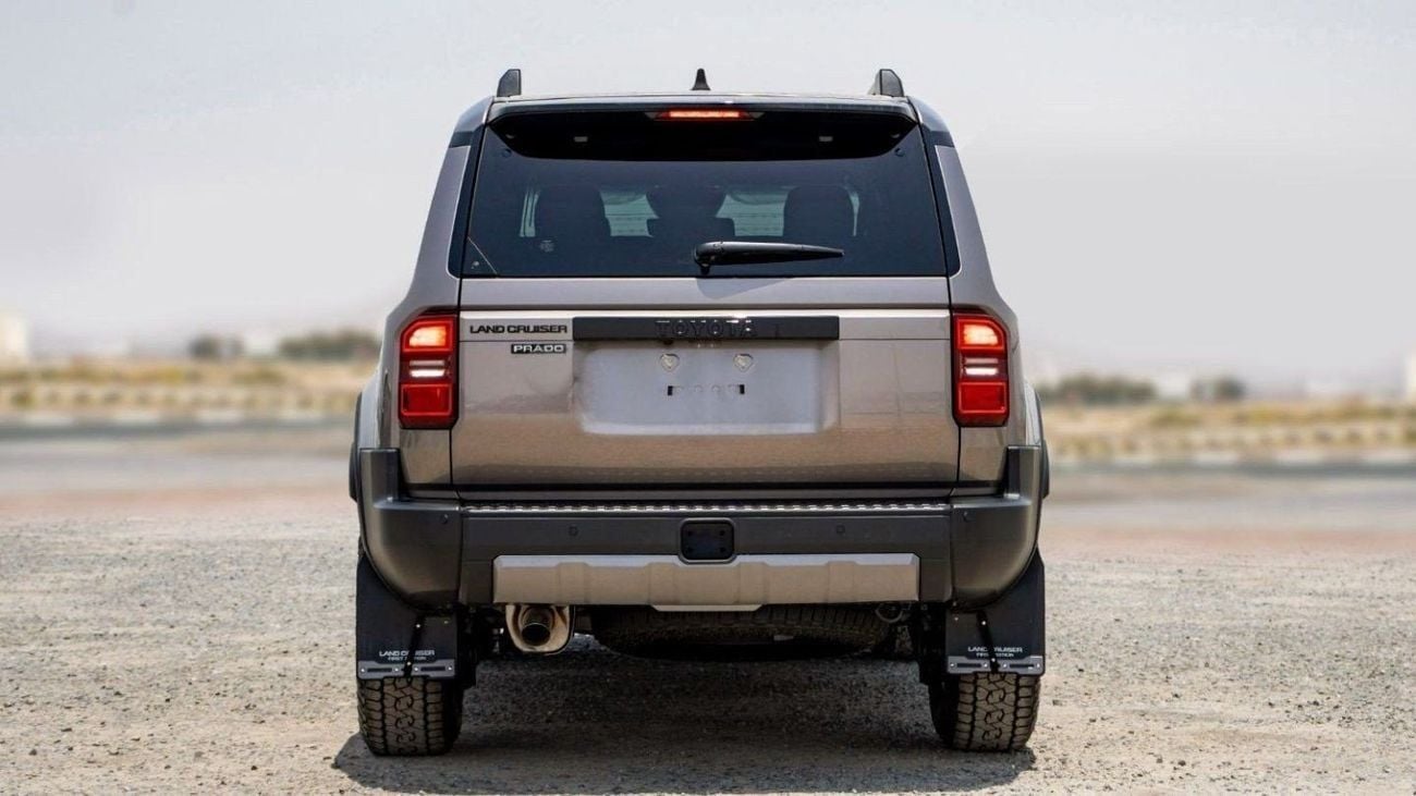 تويوتا برادو TOYOTA PRADO 250 2.4P AT FIRST EDITION MY2024 – BRONZE