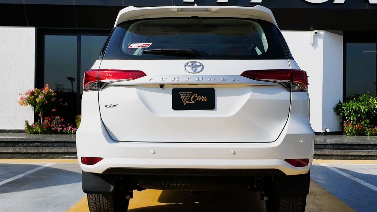 Toyota Fortuner Toyota Fortuner GX 2.7L Petrol A/T 4x4