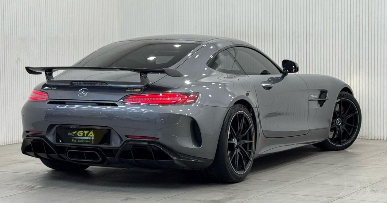 Mercedes Benz AMG GTR 2018 Mercedes-AMG GT R, Service History, Excellent Condition, GCC Specs.