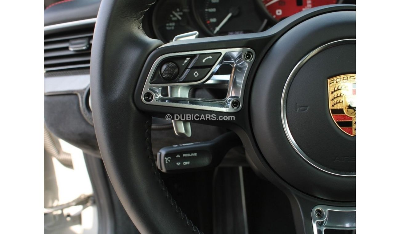 Porsche 911 Carrera 4GTS Targa 4GTS