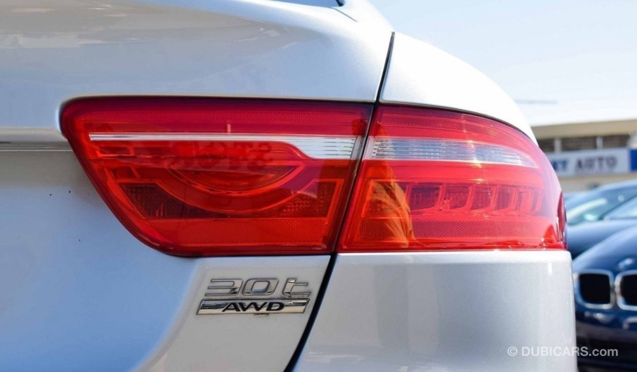 جاكوار XE 2.0 Petrol High Pure Right Hand Drive