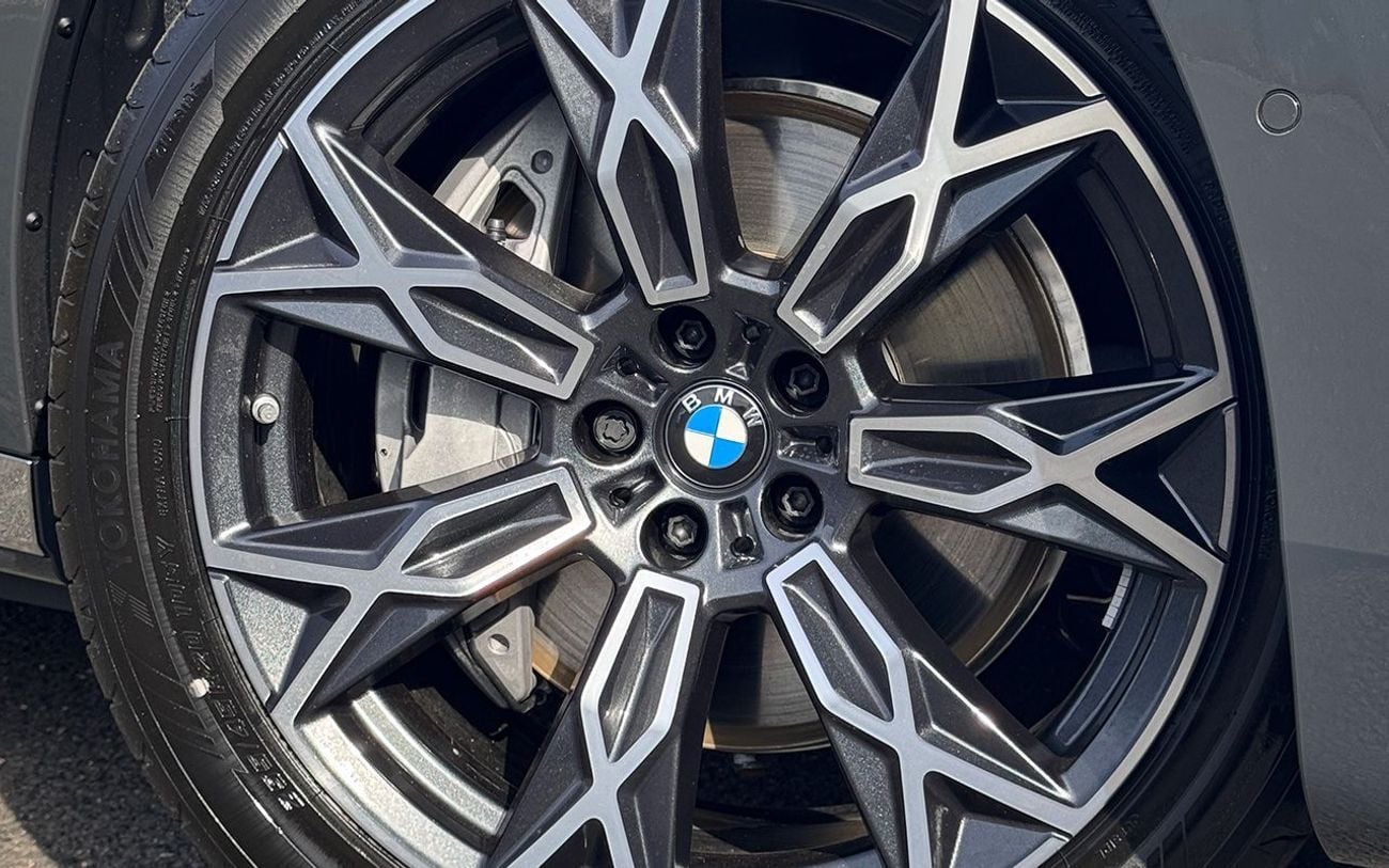 بي أم دبليو i7 XDRIVE60 BUSINESS EXCELLENCE xDrive60 Excellence Pro Right Hand Drive