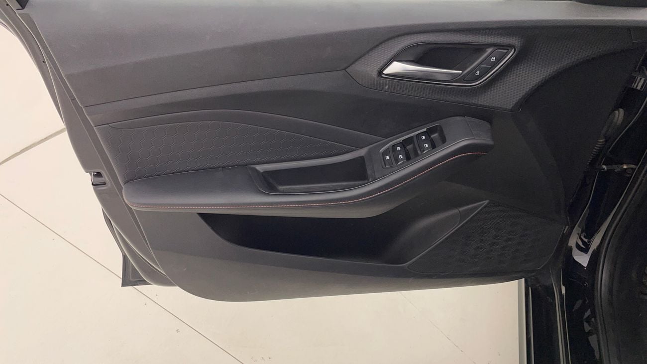 MG GT STD 1.5 | Zero Down Payment | Home Test Drive