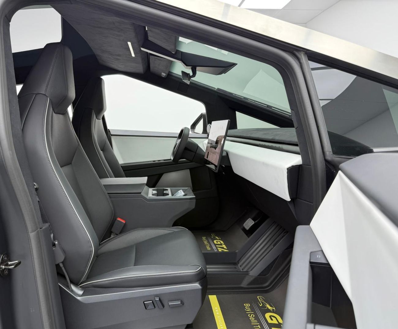 Tesla Cybertruck 2024 Tesla Cyberbeast Foundation Edition, Brand New, Excellent Condition