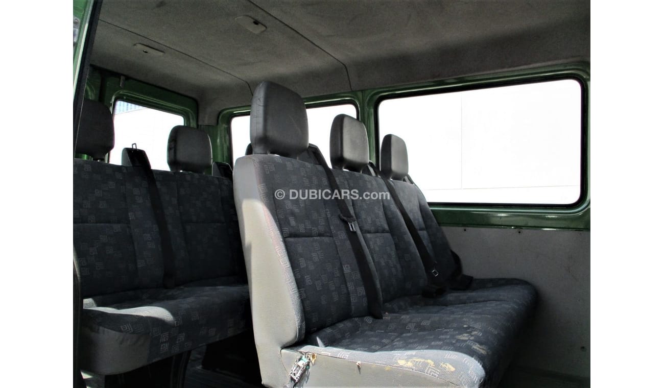 Mercedes-Benz Sprinter MERCEDES SPRINTER 2005 DIESEL 9 SEATS