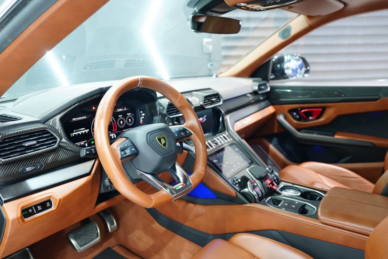 Lamborghini Urus S 4.0T V8 60th Anniversary Edition, Carbon Interior, Rear Entertainment, Dealer Warranty!!