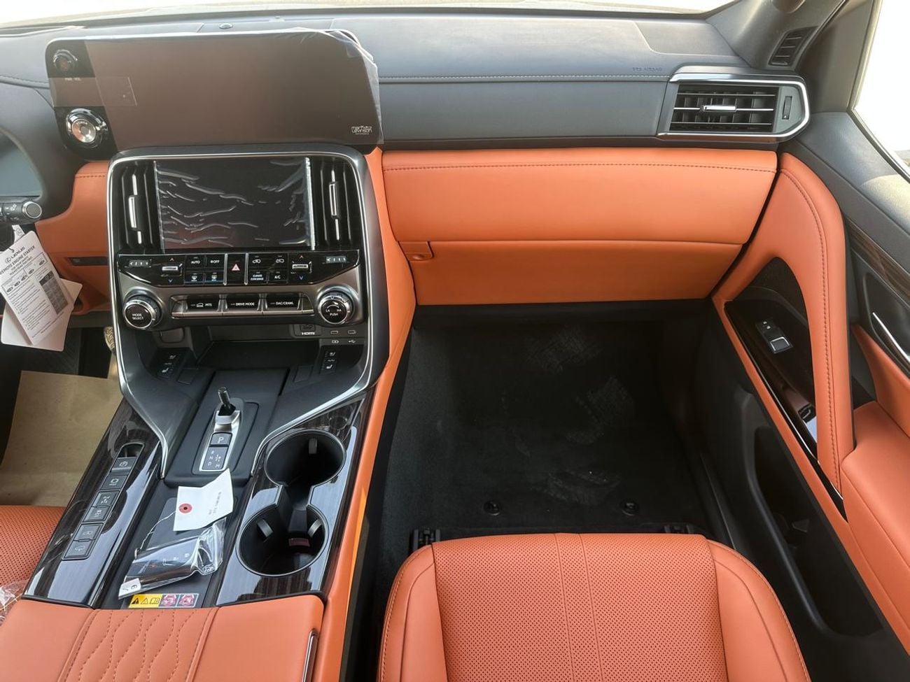 Lexus LX 700h Lexus LX700H VIP 2026Model with Radar 3.5L HAV petrol Engine Colour Black Transmission Automatic Int