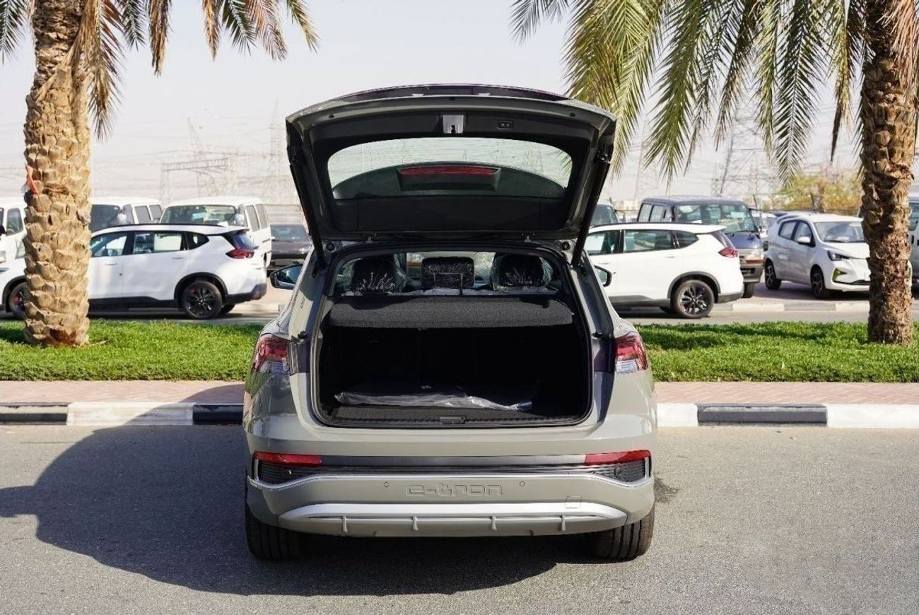 Audi Q4 2024 Audi Q4 40 e-tron SUV RWD 0Km