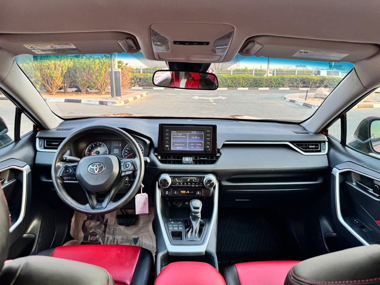 Toyota RAV4 LE  4WHEEL LADER SEATS CANADIAN SPECIFIC