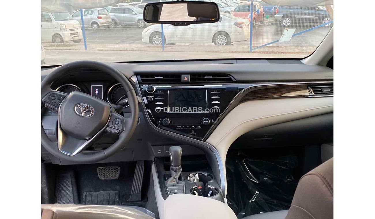 Toyota Camry 2.5L 2019 GLE For Export Only