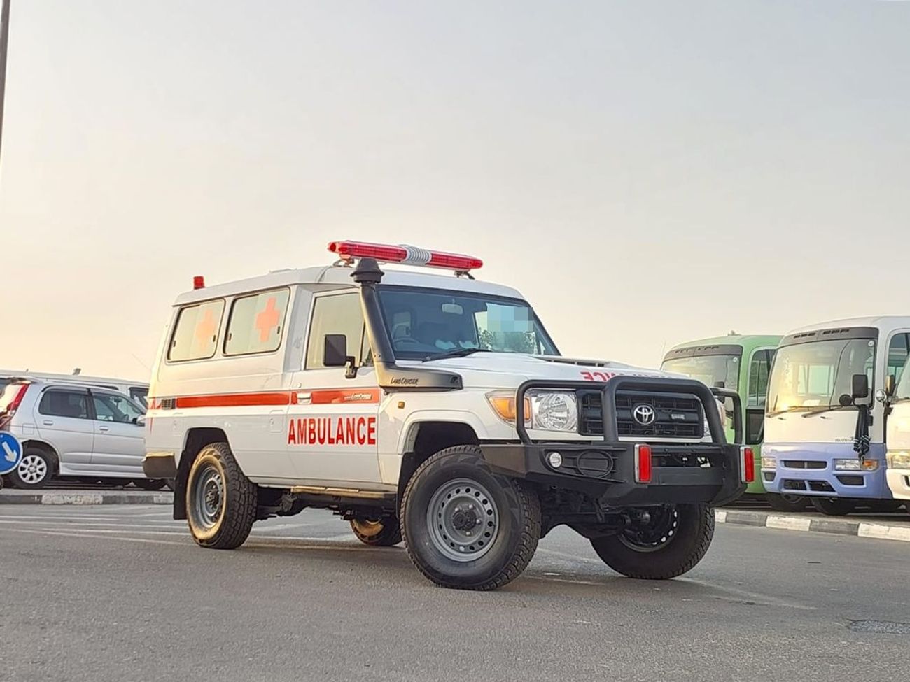 Toyota Land Cruiser TOYOTA LAND CRUISER AMBULANCE SUV RHD 2017 MODEL 4.5 L DIESEL MANUAL(PM07499)