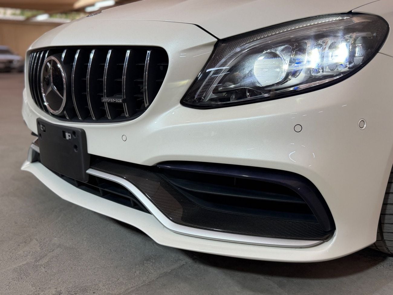 Mercedes Benz C 63 S MERCEDES AMG C CLASS C63 S  | FULL SERVICE HISTORY | AMG EXTERIOR CARBON PACKAGE | BURMESTER SOUND