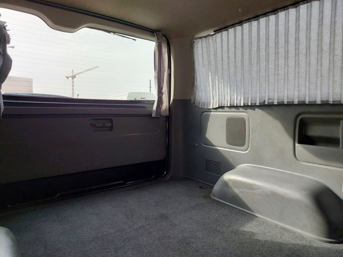 Toyota Hiace (RAMADAN OFFER) TOYOTA HIACE VAN RHD 2006 MODEL 2.0 L PETRO AUTOMATIC(PM49614)