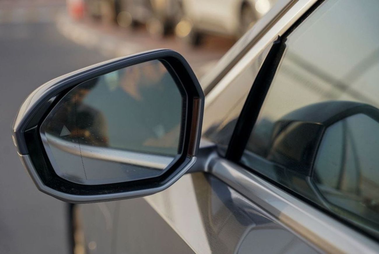 بي أم دبليو i5 2024 BMW i5 e-Drive 35L Exclusive M Sport RWD 0Km