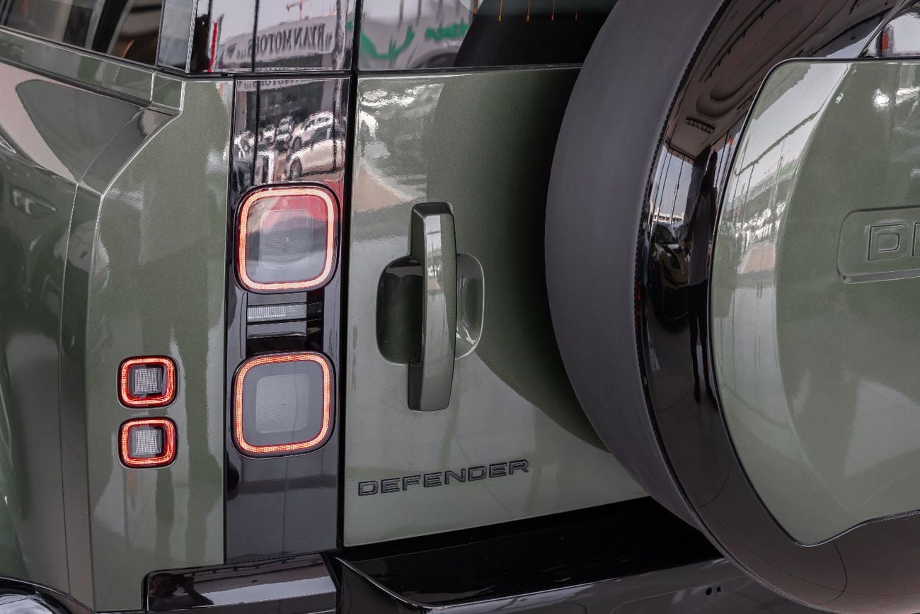 Land Rover Defender Land Rover Defender | 110 X-Dynamic HSE (P400) | GCC Specs | 2026 (Export)