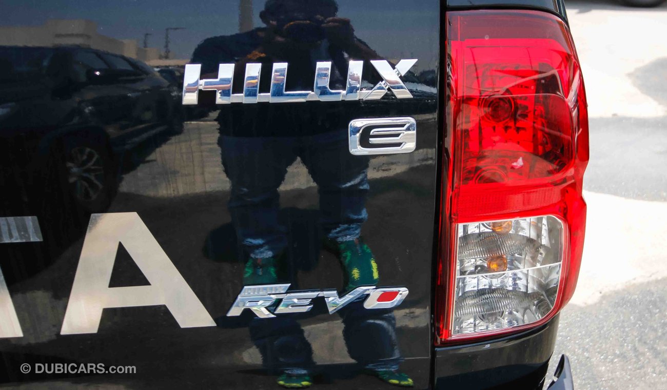 Toyota Hilux Revo Smartcab E Grade