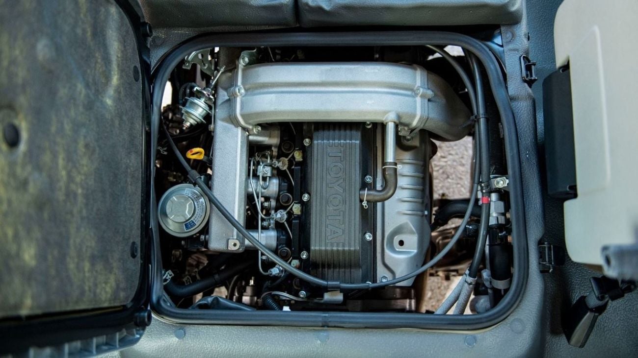 Toyota Coaster COASTER 4.2L 30 SET