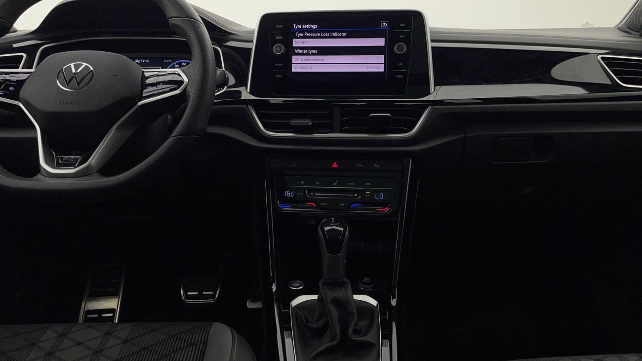 Volkswagen T ROC R LINE 1.4 | Zero Down Payment | Home Test Drive