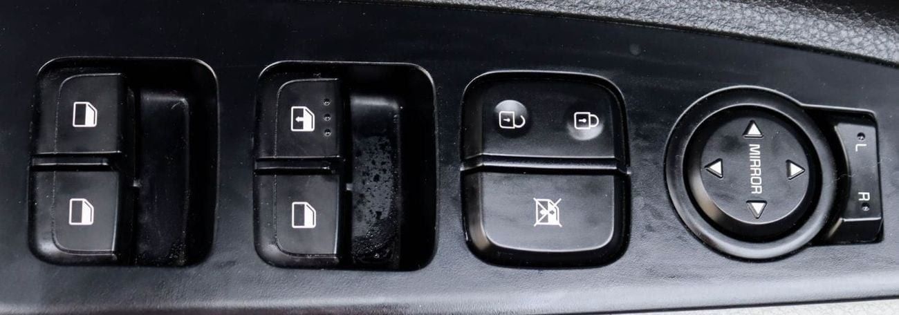 Kia Rio EX 1.4L (100 HP) Sedan Kia Rio 1.4L 2020 GCC accident-free in excellent condition 705 P.M