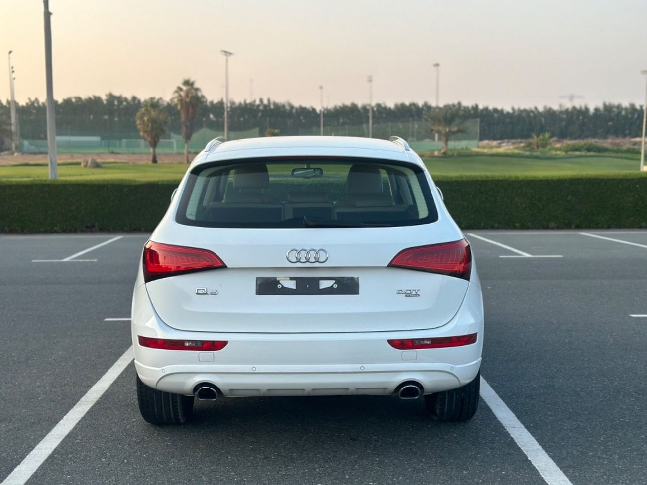 أودي Q5 S-لاين موديل 2014  خليجي حاله ممتازه جدااا من الداخل والخارج