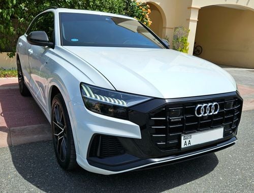 Audi Q8 Luxury S-line 55 TFSI QUATTRO