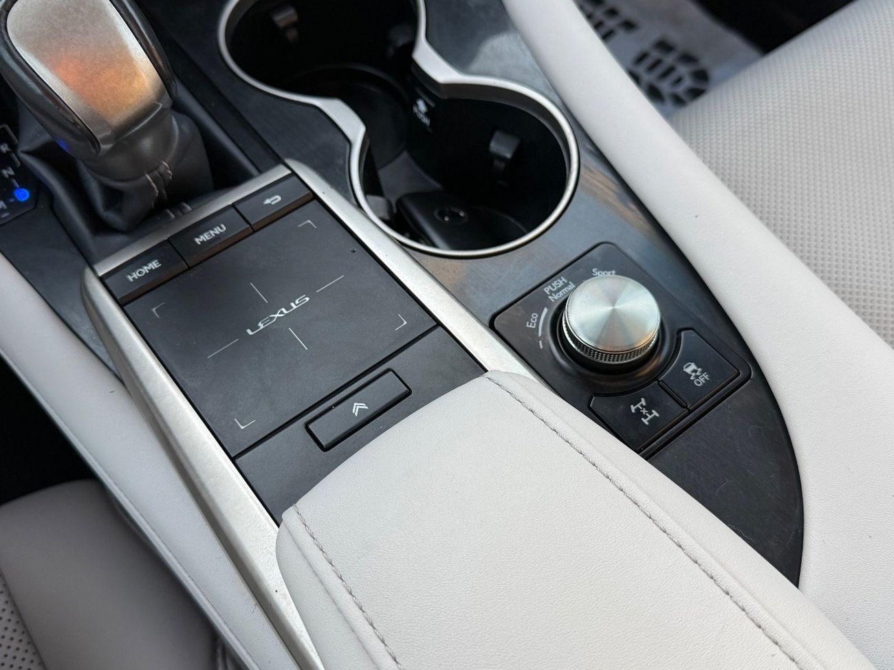 لكزس RX 350 2020 LEXUS RX350 FULL OPTIONS IMPORTED FROM USA