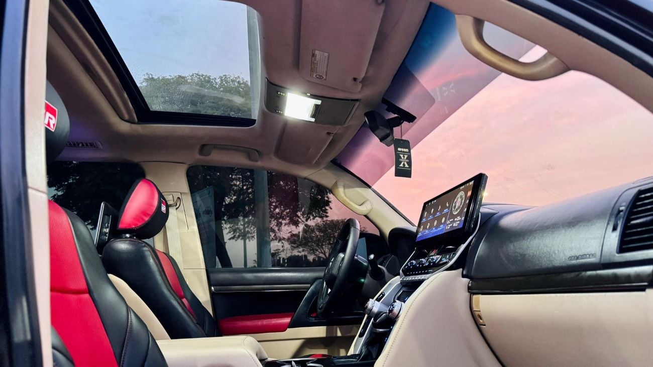 تويوتا لاند كروزر -