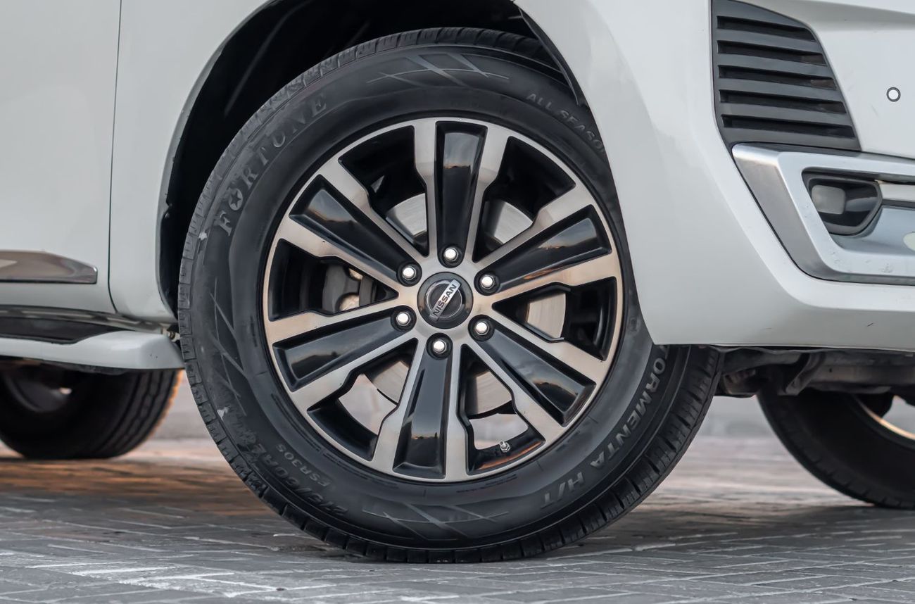 Nissan Armada PLATINUM