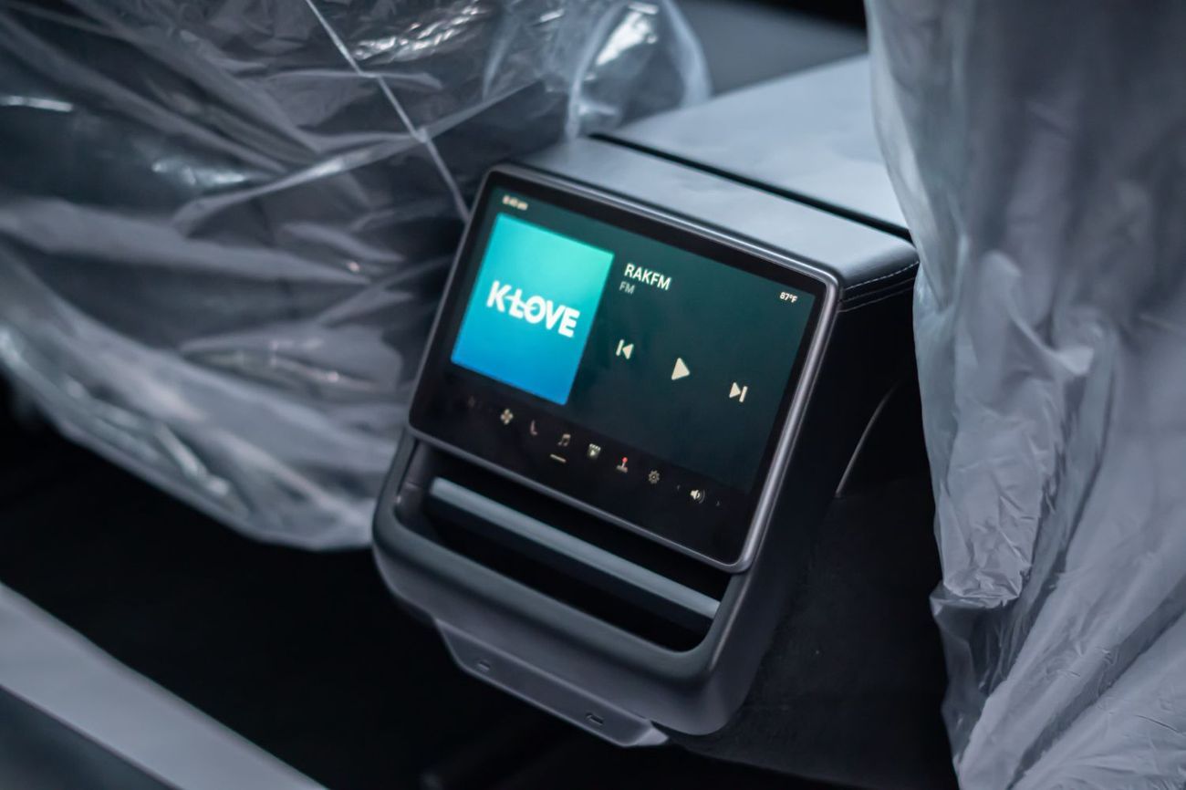 Tesla Model 3 Rear-Wheel Drive