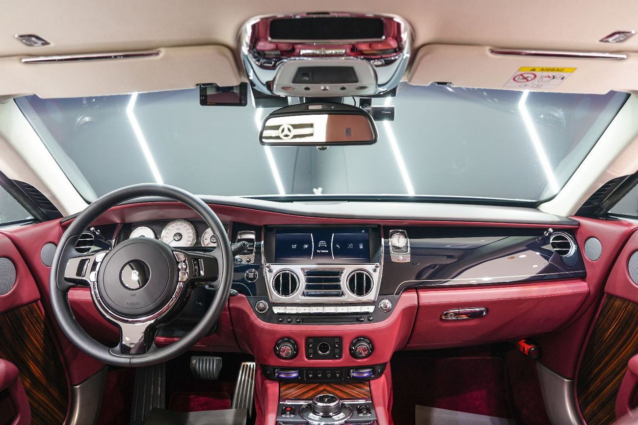 رولز رويس واريث 2019 Rolls Royce Wraith, Two-Tone Exterior, Canadel Panelling Trim, Very Low Mileage