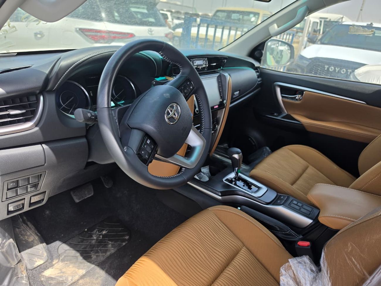 Toyota Fortuner TOYOTA FORTUNER 4.0 V6 2026 MID OPTION  MODEL