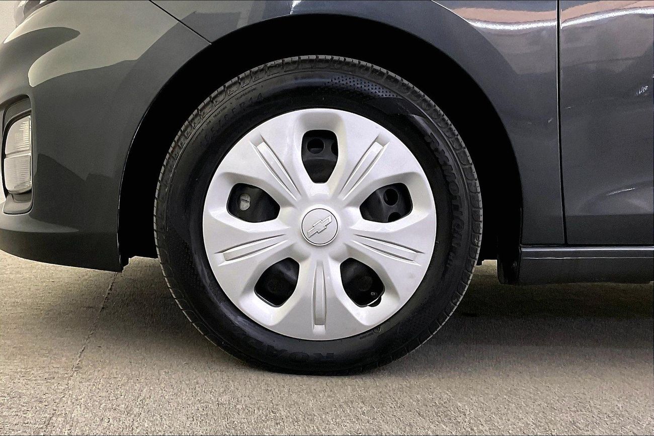 Chevrolet Spark LS | Guaranteed Warranty | 0 Down Payment